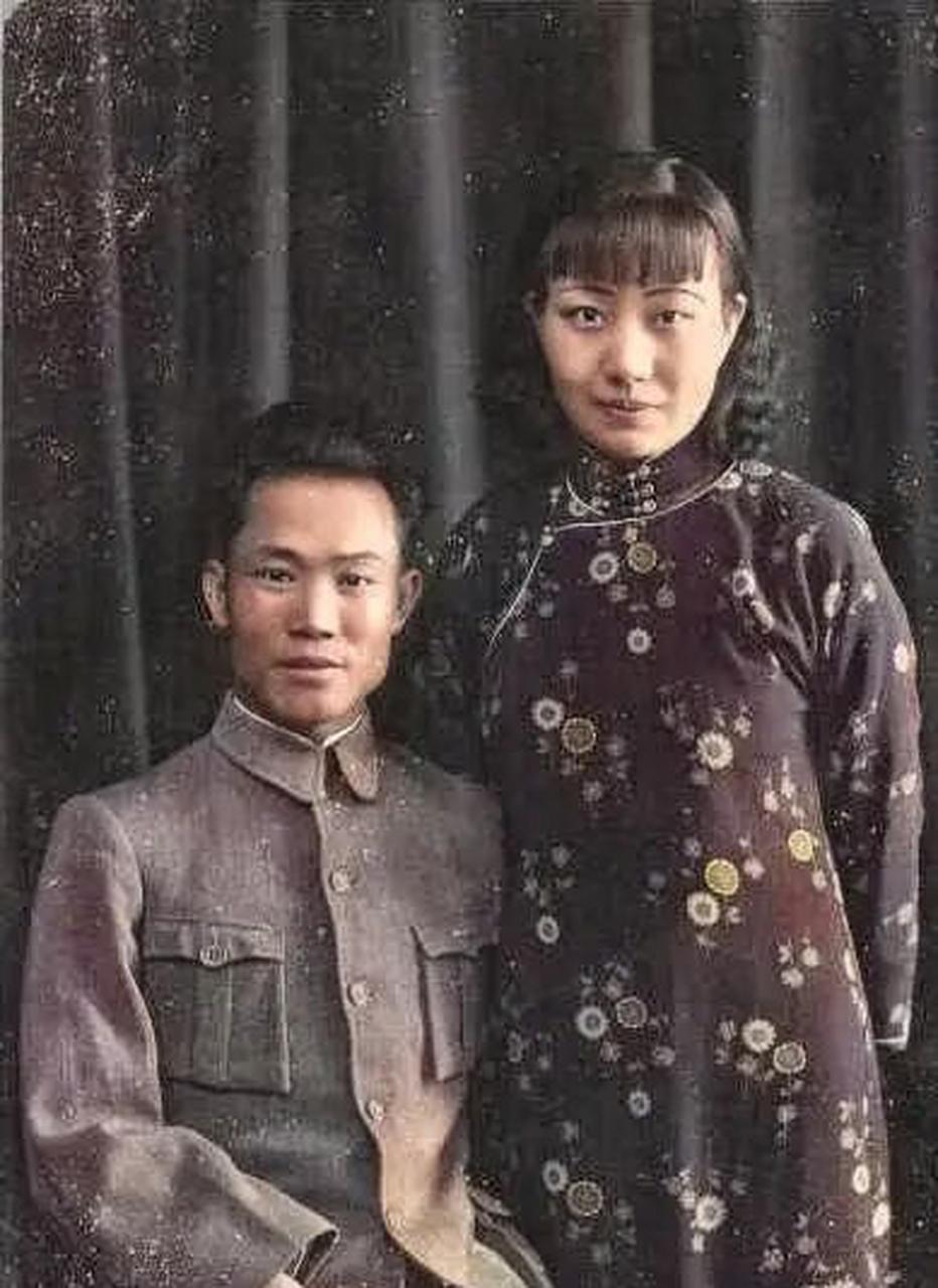 1925年，陈诚回家奔丧。7年不见的妻子，想与他同房。妻子刚到床上，就被他强行推