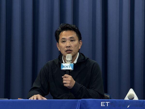 接任国民党文传会主委，陈以信：追求两岸和平、帮助重返执政
国民党今天发布党务人事