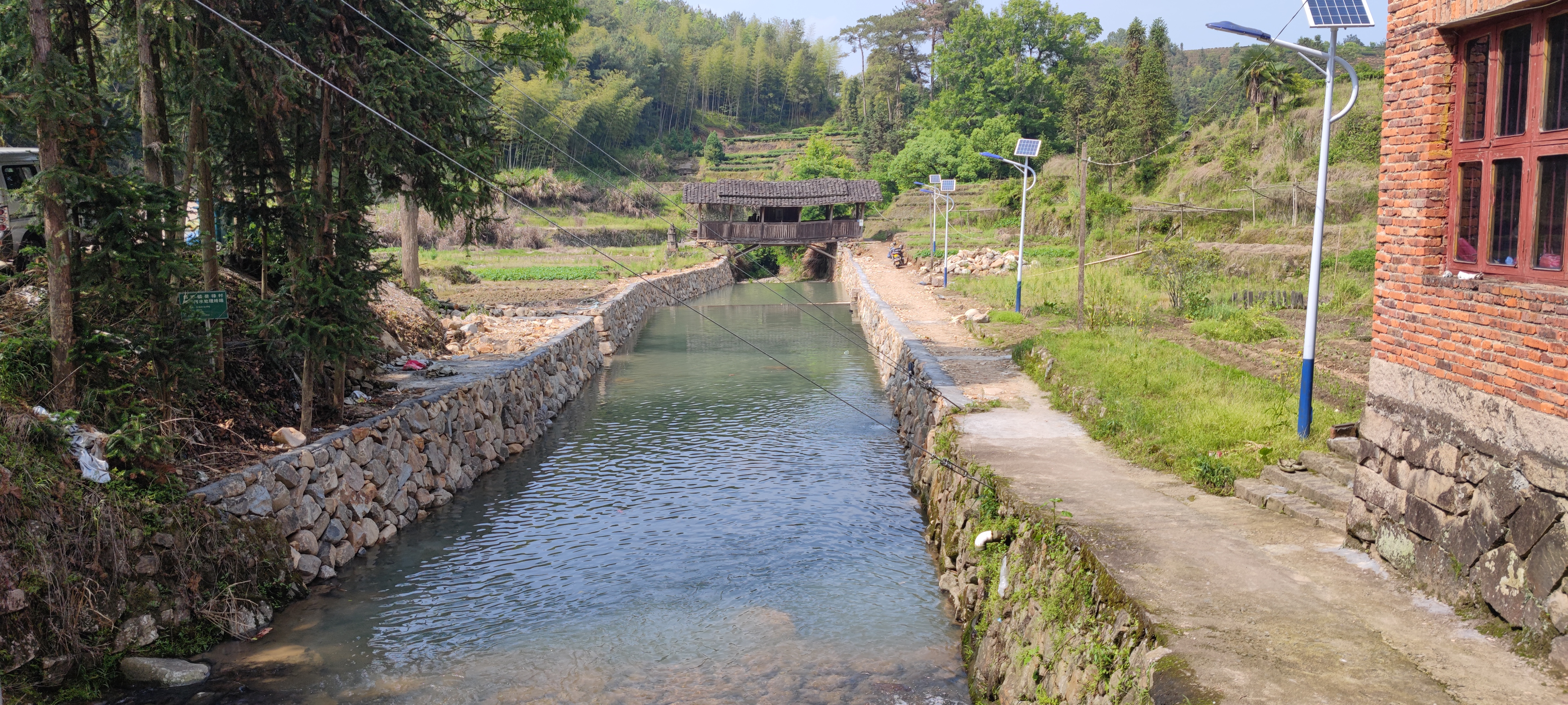 #有一种快乐老家才能给#漂泊在异乡的人才更能体会老家的美好，熟悉的事物，熟悉的人