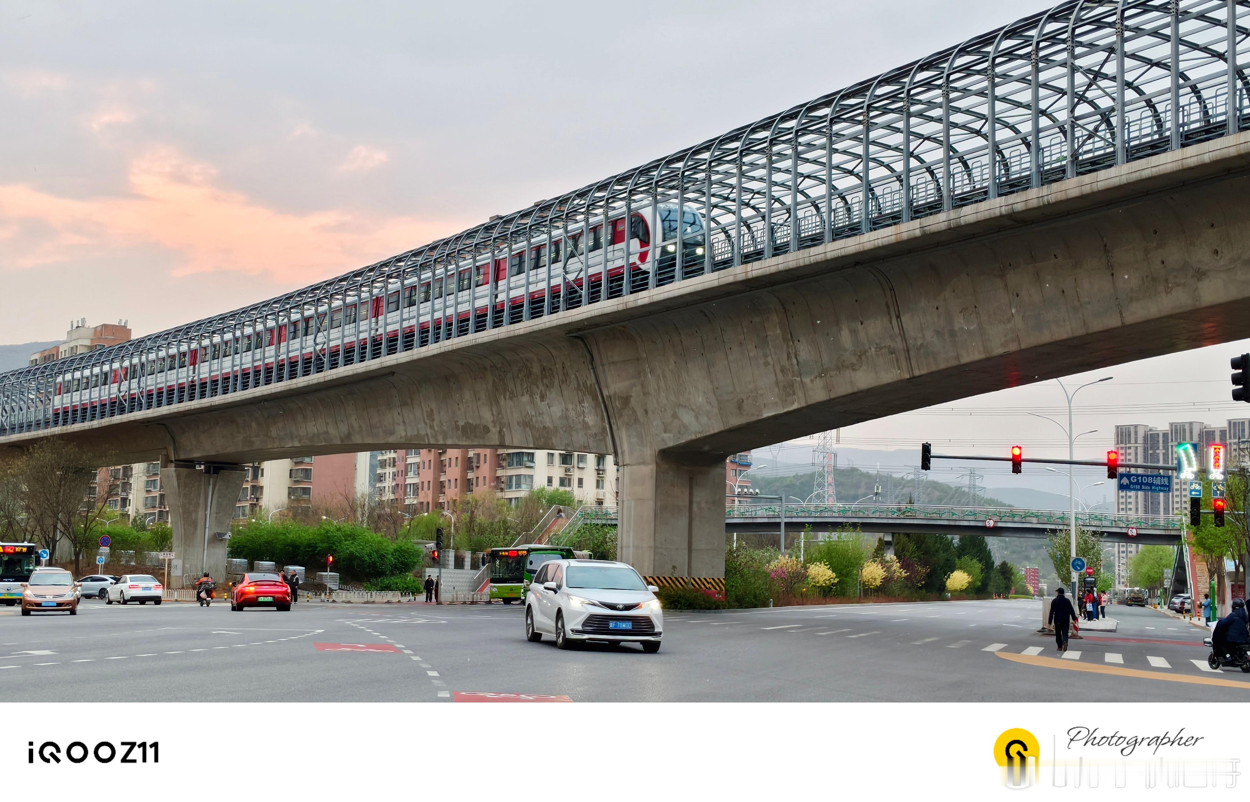 iQOO Z11带着手机，这几天的随手拍，感觉非常的不错，有没有大片的感觉？iQ