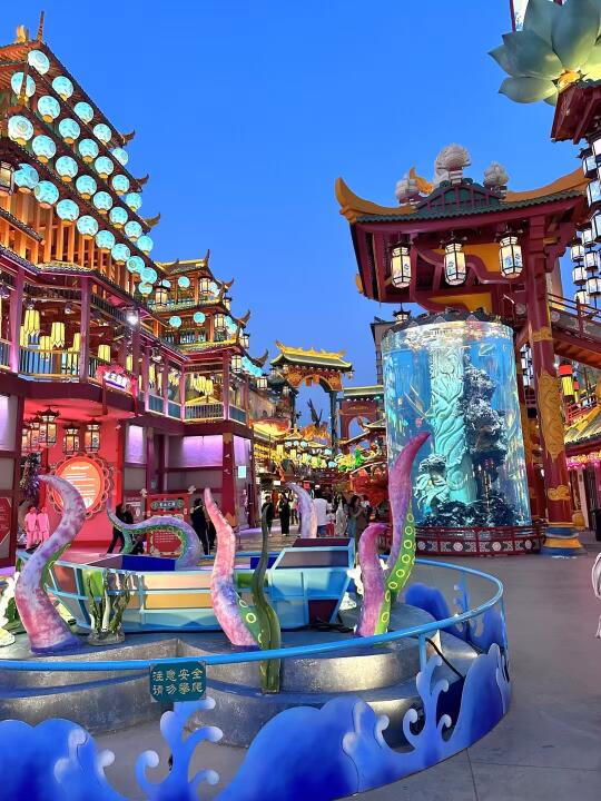 夜游灯光亮化 明月山海间不夜城