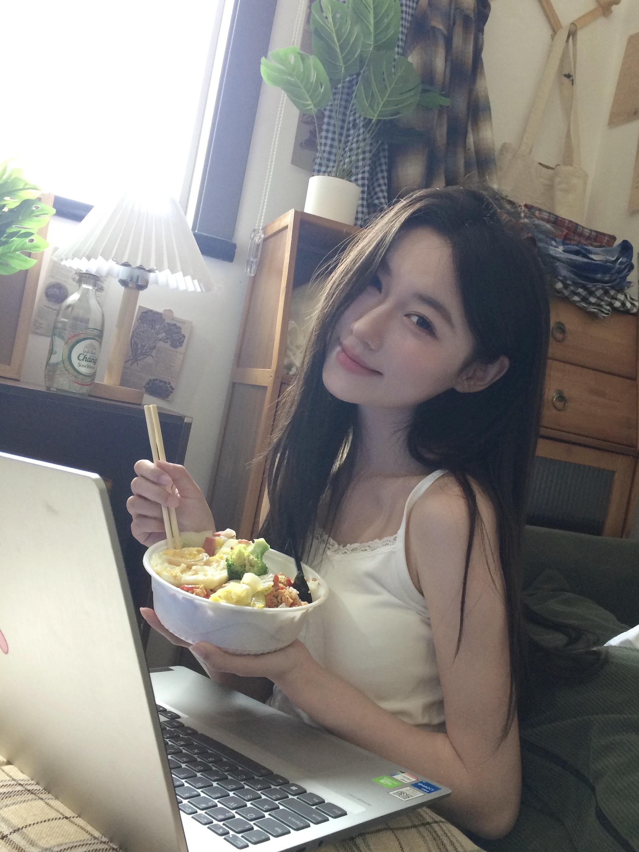 细腻的心感受到更多的是幸福还是悲伤