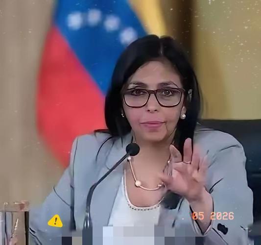 特朗普估计气的脸都青了
本以为把马杜罗抓走，委内瑞拉这下要彻底跪了。但他万万没想