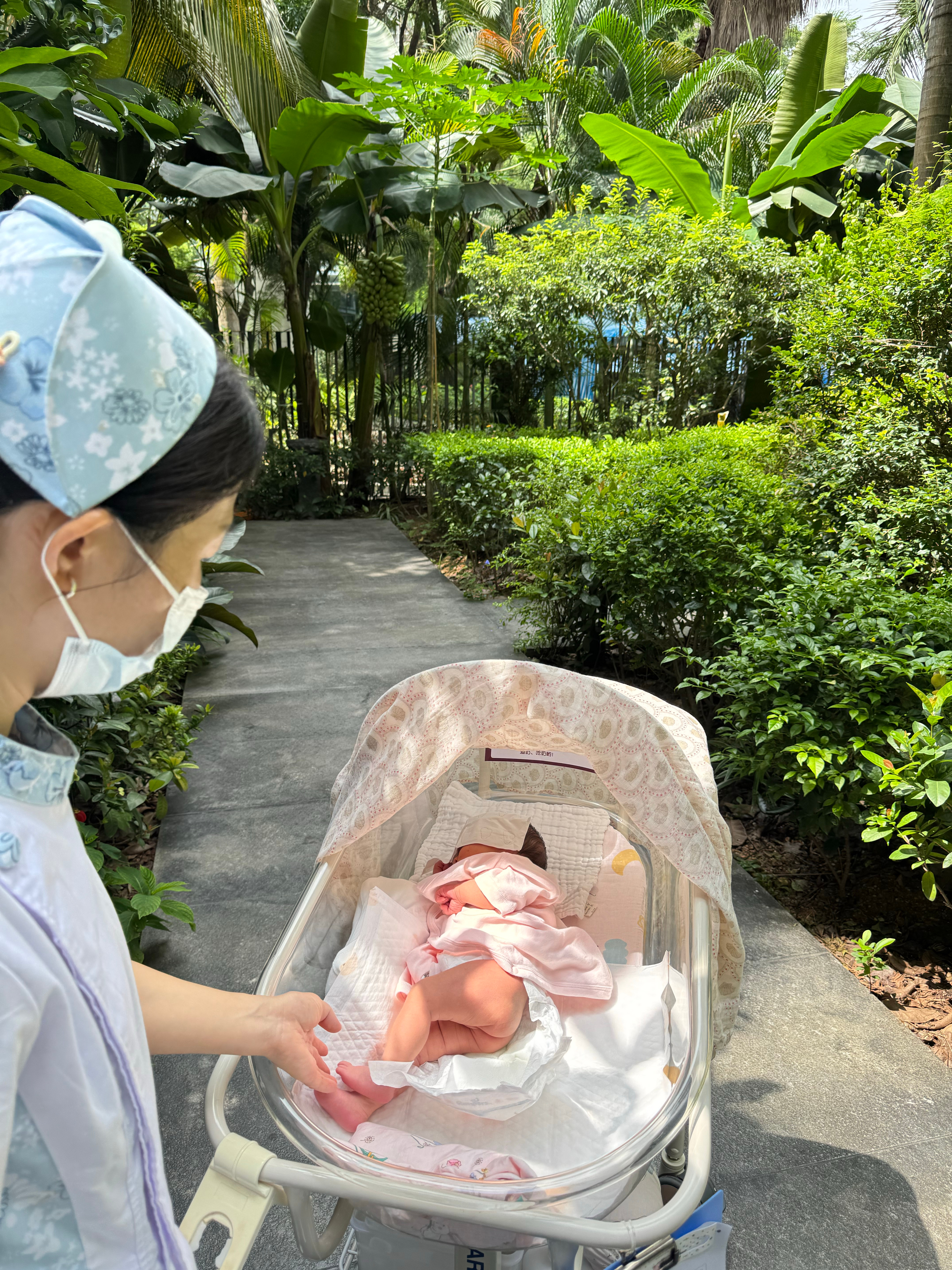 早，起床当妈了太阳晒屁股咯汤包的煲崽日记