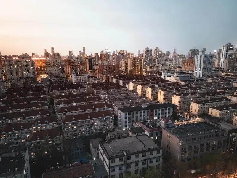 上海拆迁房票真的来了！去年金山区发出首张房票，随后青浦、嘉定也有了房票制度。而这