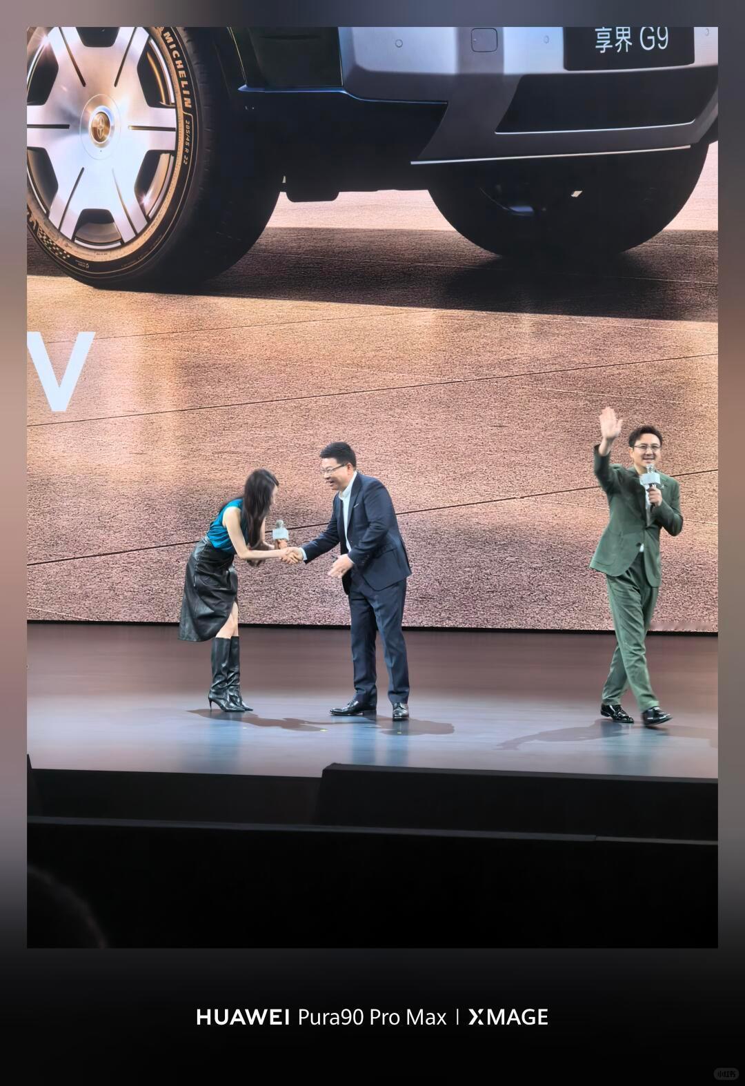 杨幂  哈哈哈哈神抓拍