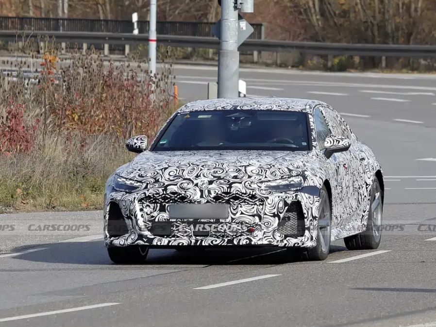 全新奥迪RS6三厢版测试谍照曝光