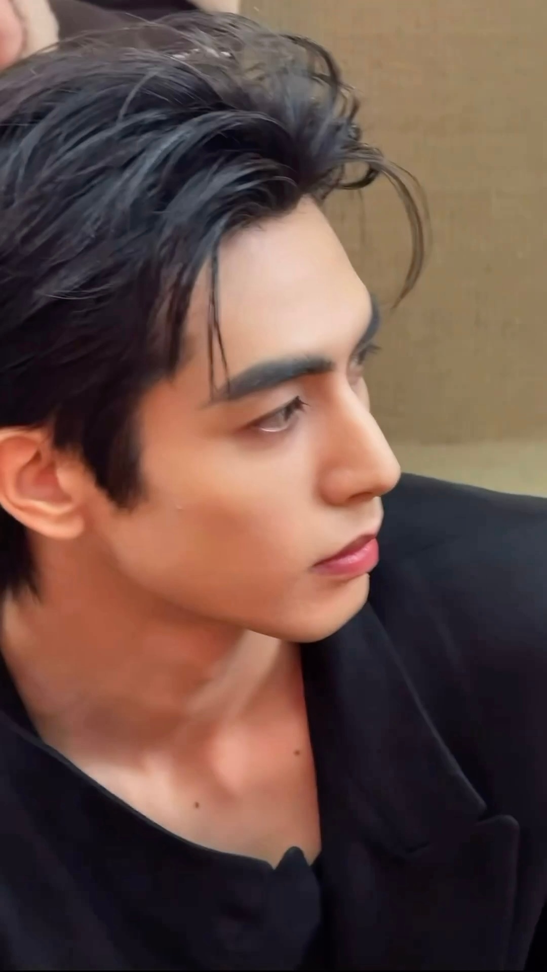 宋威龙VOGUE活动 帅晕