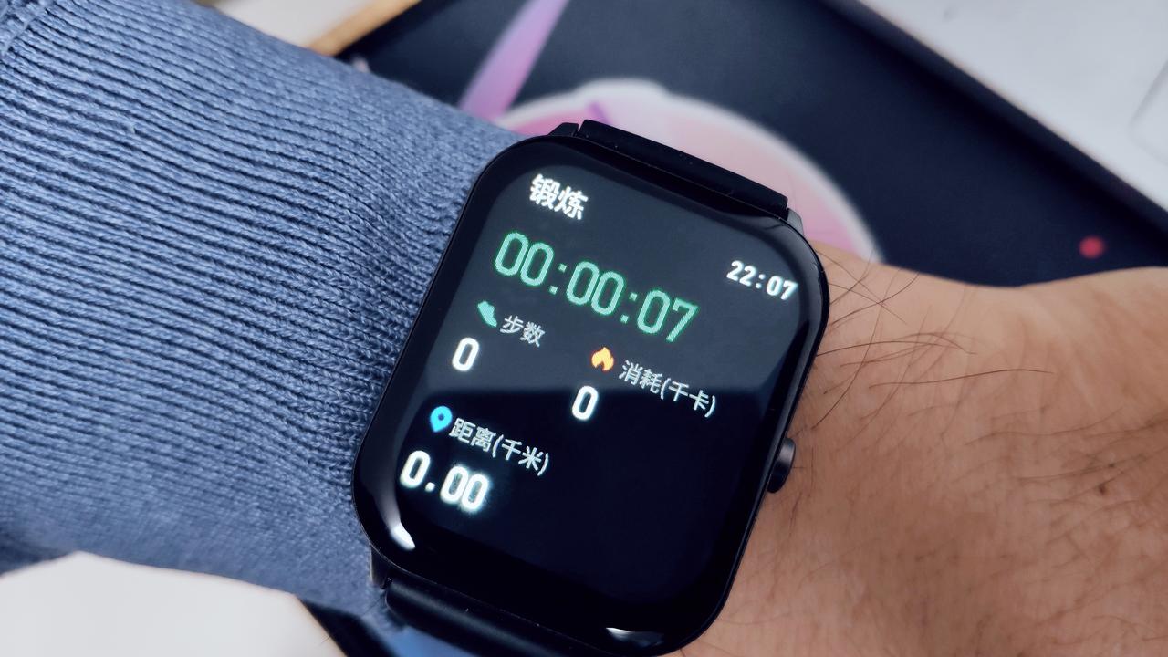 越来越多的人喜欢用手表或智能设备来监测睡眠，希望了解自己的睡眠质量，进而改善睡眠