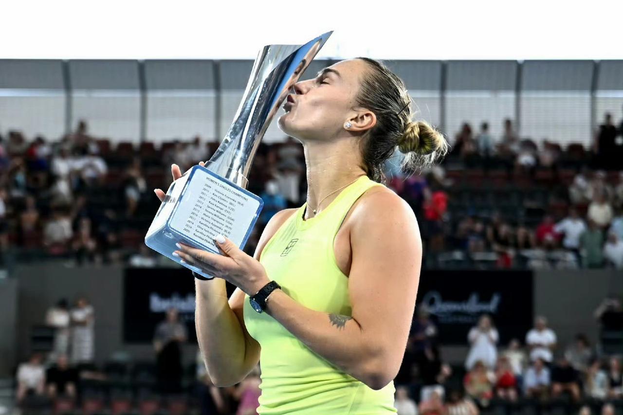 明天是虎妞已经稳坐榜首的第65周，她已经领先世界第二斯瓦泰克2000多分，估计还