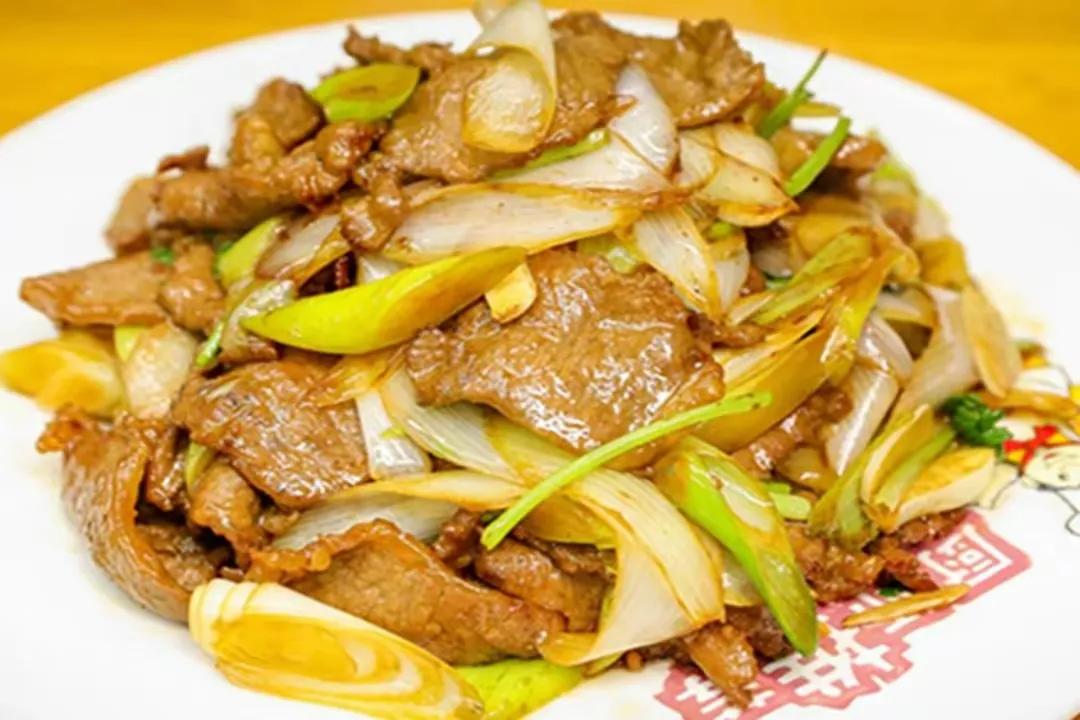 有荨麻疹千万别吃羊肉！
老同志昨晚睡不好，从头开始睡懒觉！这不现在还没起。
前几