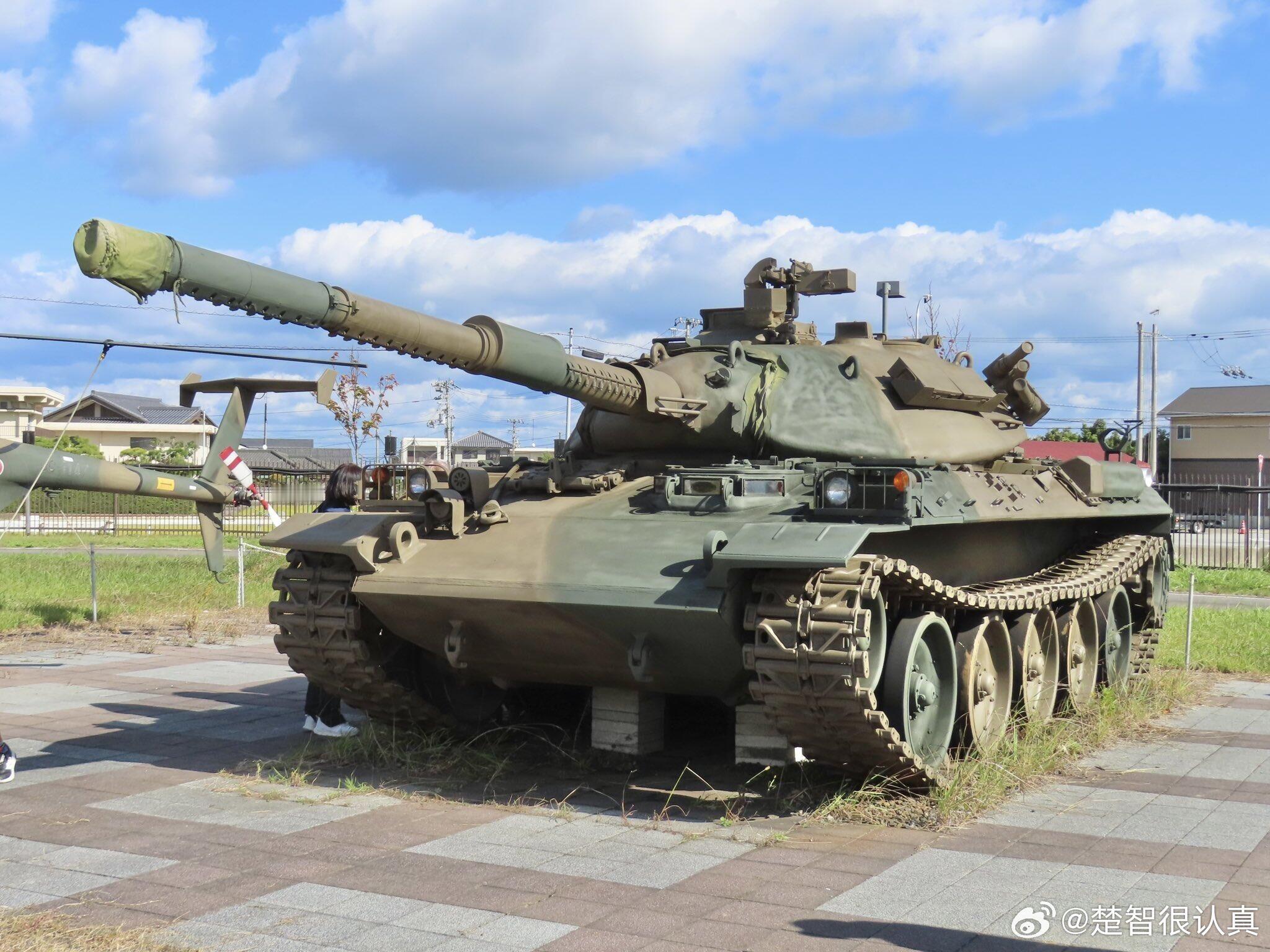 展示在德岛驻屯地的陆自74式战车，该车编号STB0659，1987年2月生产。 