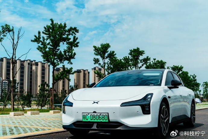 探索未来出行，小鹏MONA M03 Max即将震撼登场。立即预订，开启智能生活新