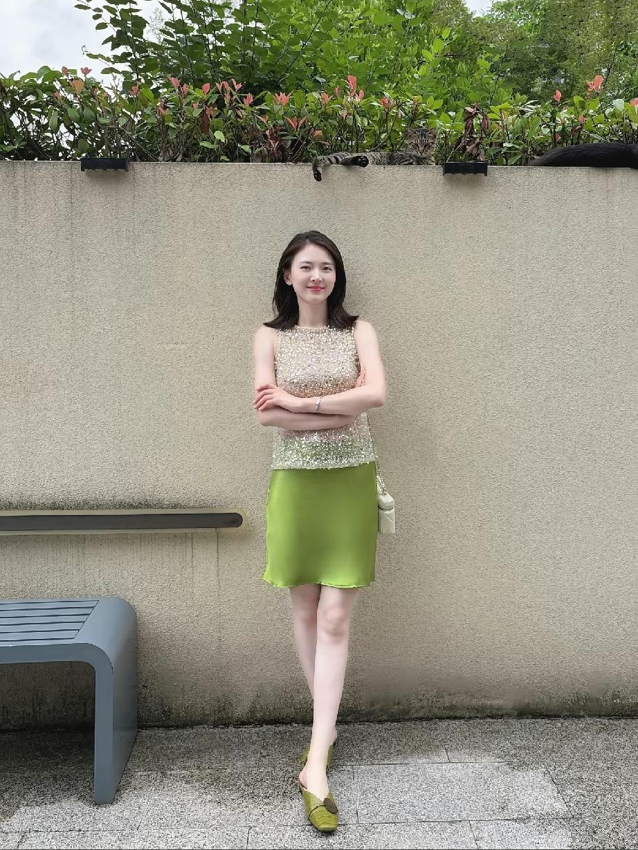 绿色半身裙