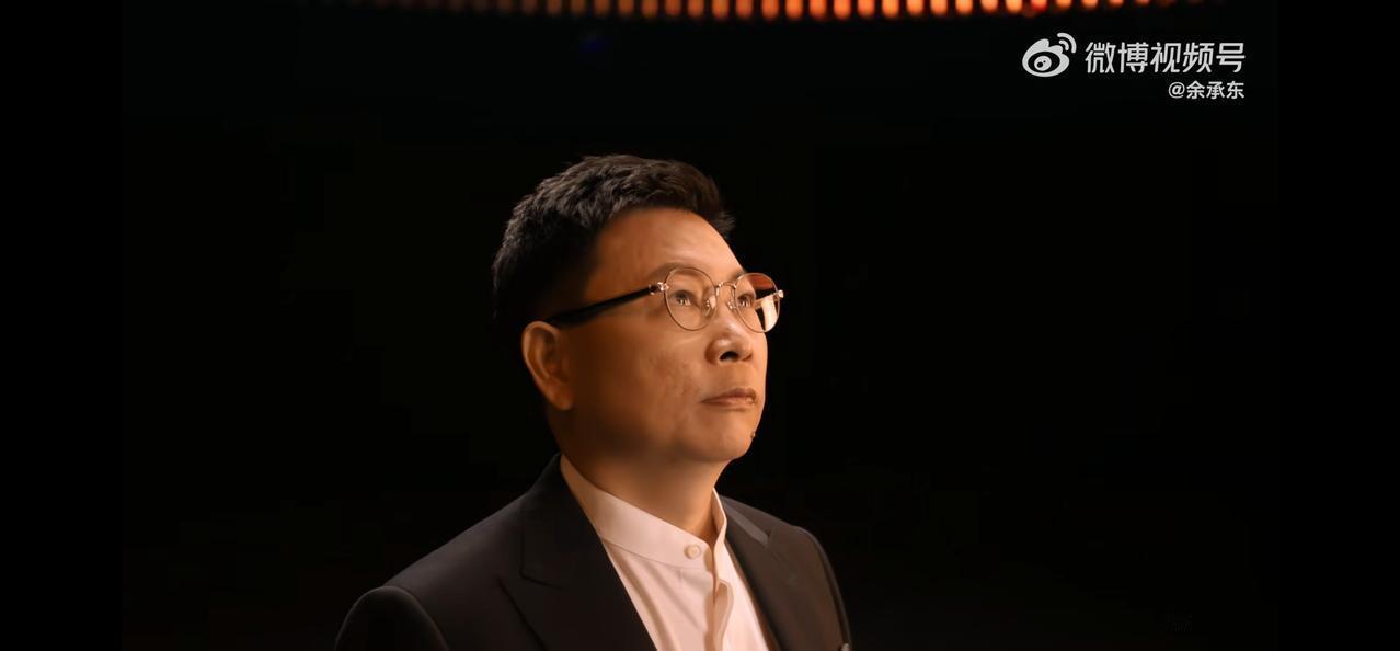 来了，华为Mate80真的来了！麒麟9030、3D人脸解锁、经典星环设计，还支持