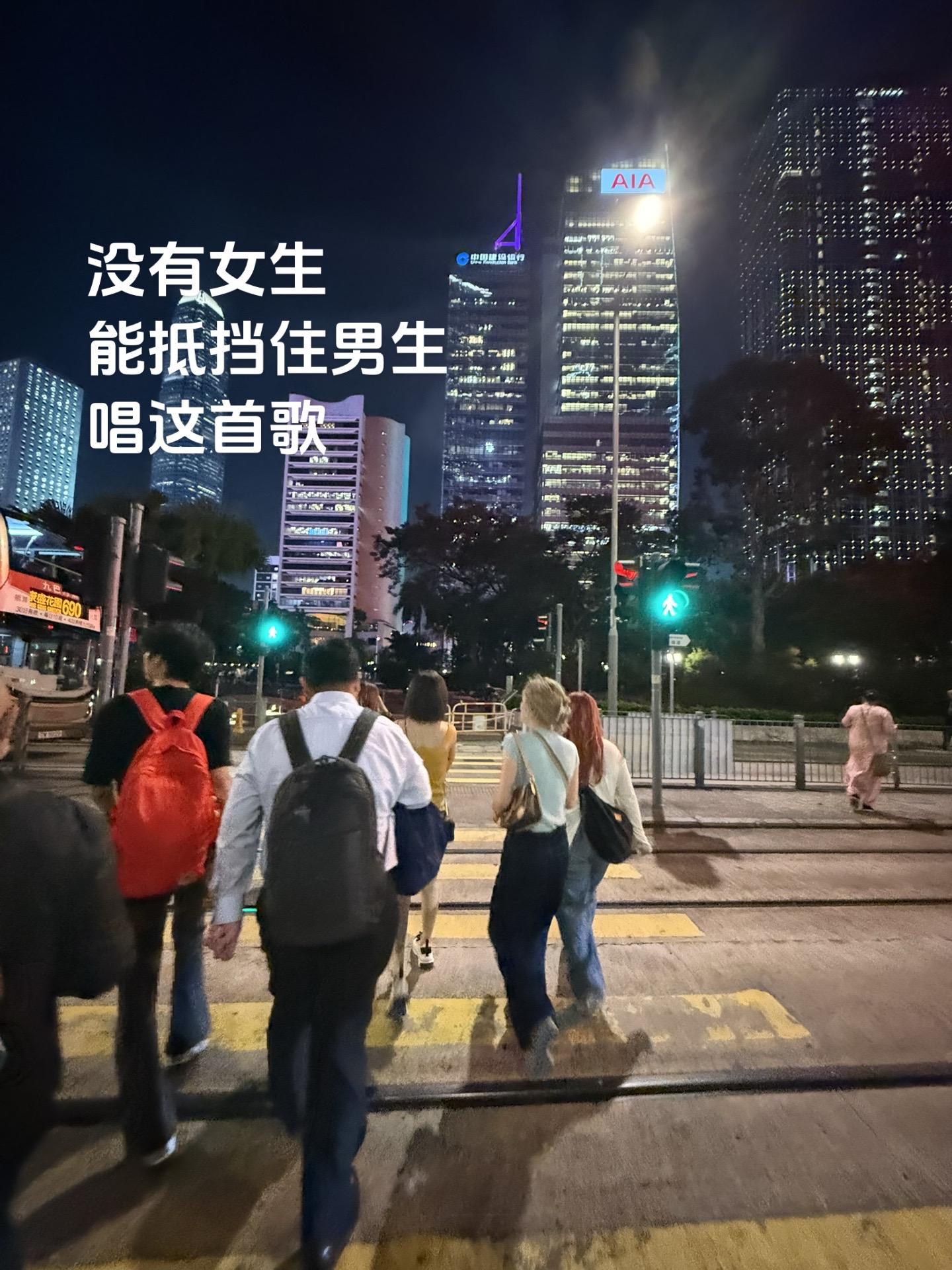 总会有位先生为我唱这首歌