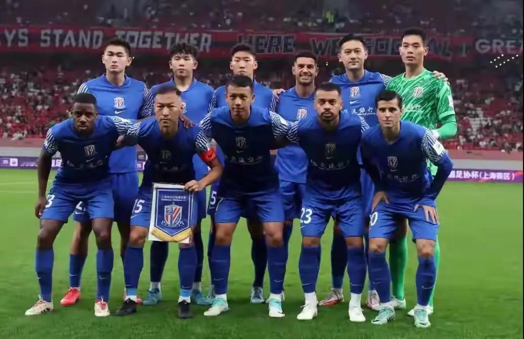 回归巴甲！近日据悉，31岁的上海申花巴西前锋路易斯已以自由身完成体检，将与巴甲球