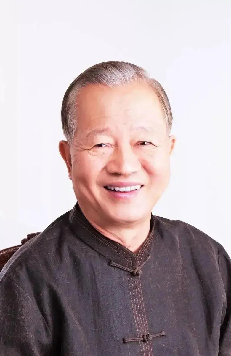 你发现没有，凡是把日子过得越来越穷的家庭，他们几乎都有一个共性。那就是，一点小事