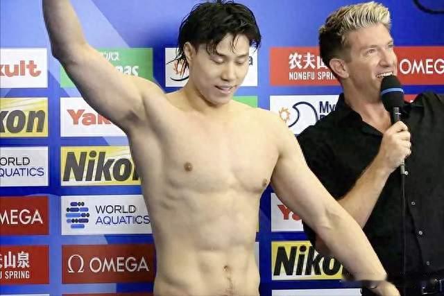 27岁覃海洋50米蛙泳卫冕，是王者归来还是强弩之末？