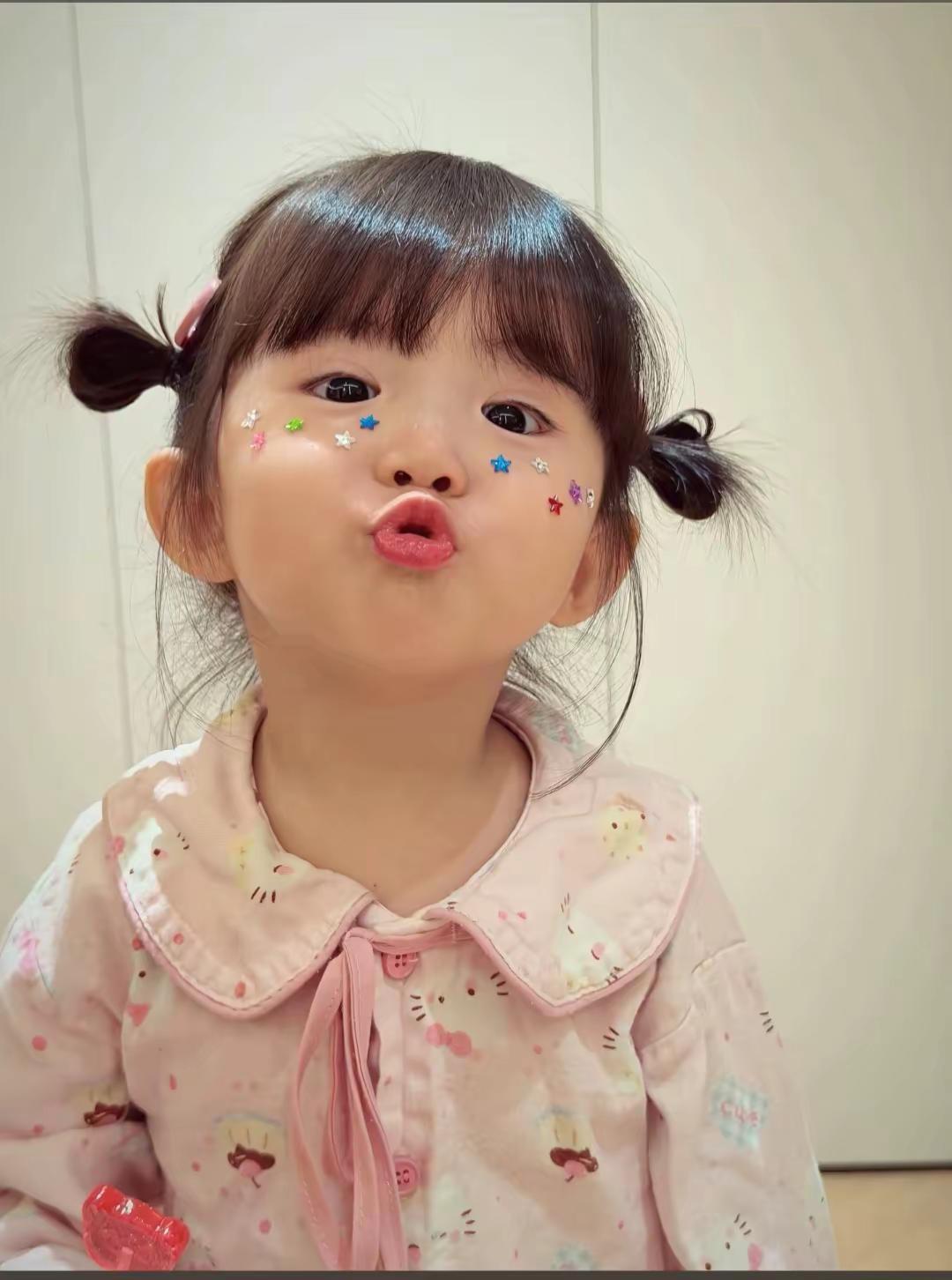 你都叫我小姐了，那我自然是娇生惯养的骗你生女儿 周舒宜 萌妹 小云朵