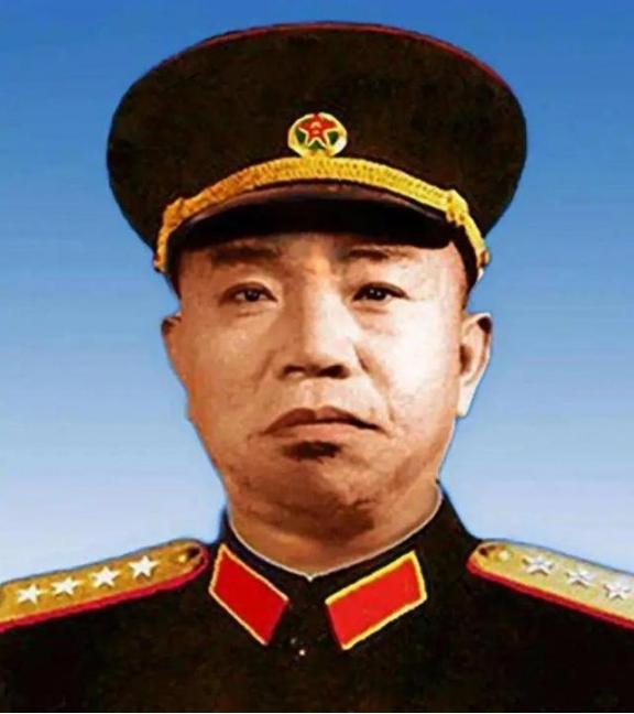 1968年，大将王树声在食堂排队打饭，一个年轻干部一下打了5份饭菜。王树声上前询