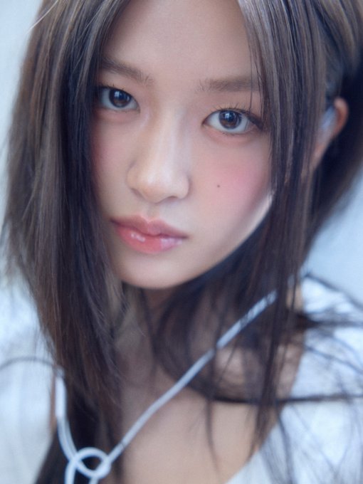 IVEANYUJIN : Somewhere NowherePHOTOBOOK 