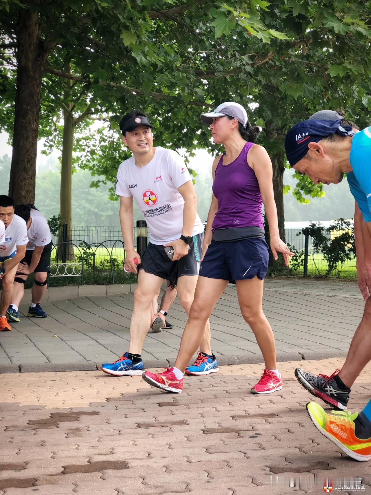 经常运动的人会不自然的养成一些好的习惯。例如，很少食用冰镇的食物或者饮料，尤其是