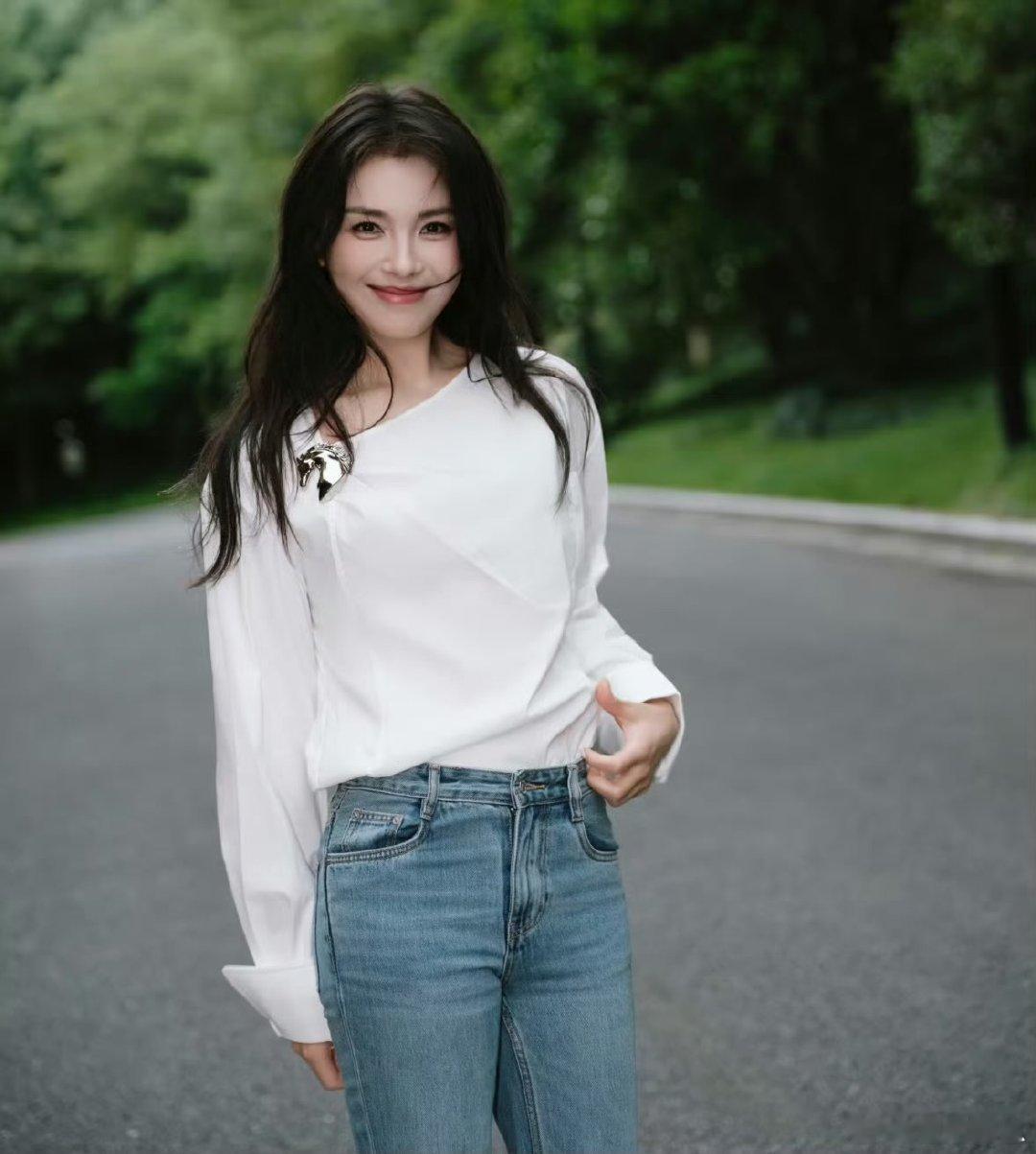 刘涛真的有在偷偷补网梗 炙热游戏百厨大战 综艺里她接 “晚饭很基础” 的梗挺快，