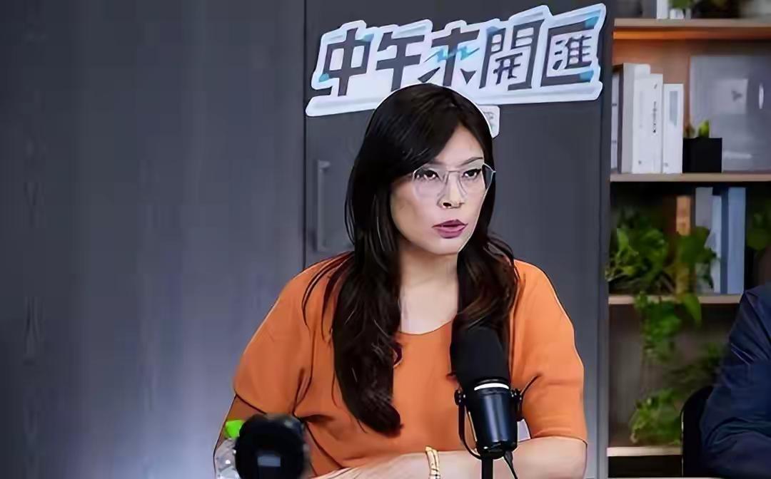 赖清德“断臂”！救命稻草出现，郑丽文稳了？新竹陷“抢柯大战”
 
大年初一澎湖县