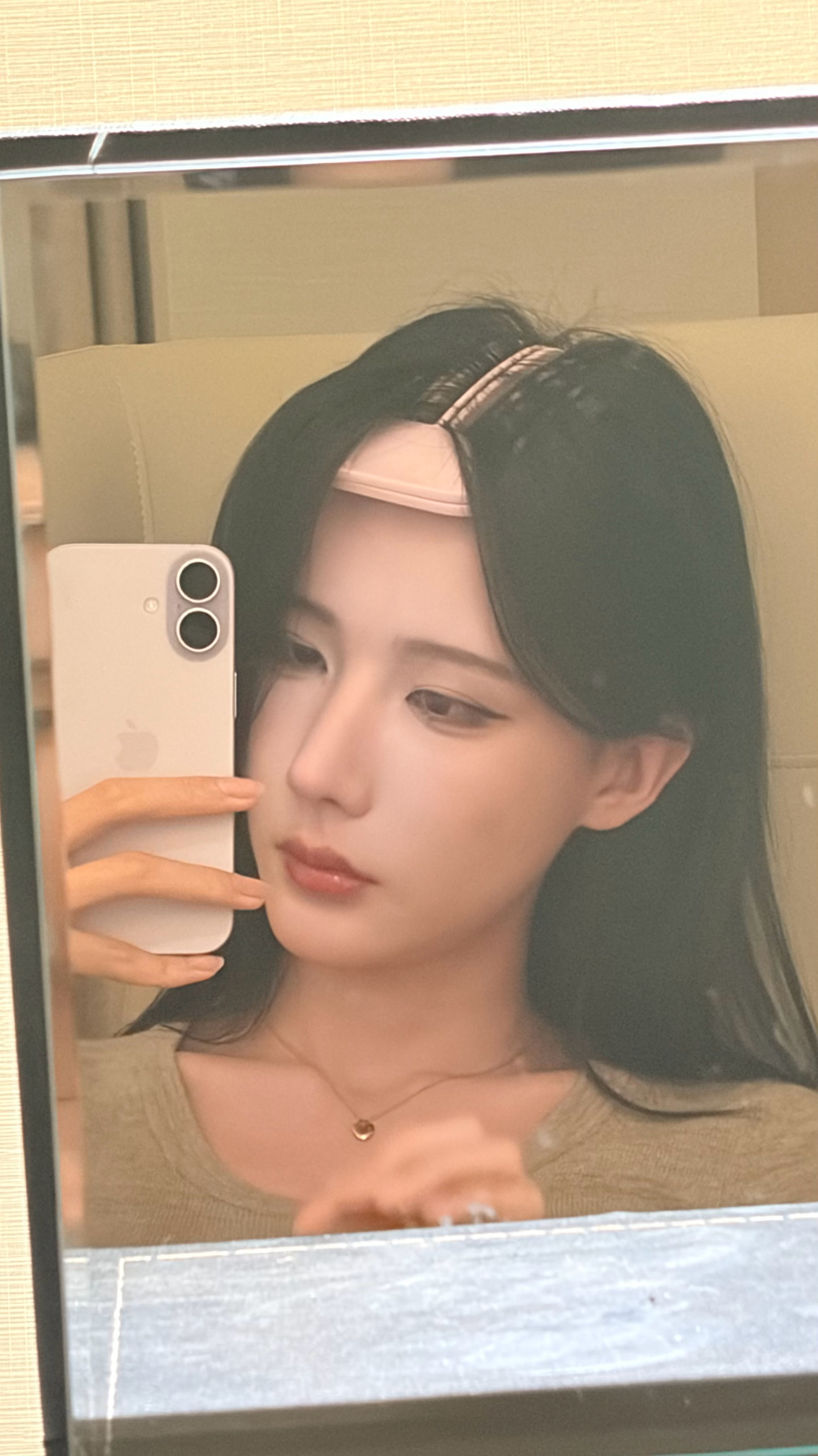 ios26哪里不好了，拍照明明好看多了 