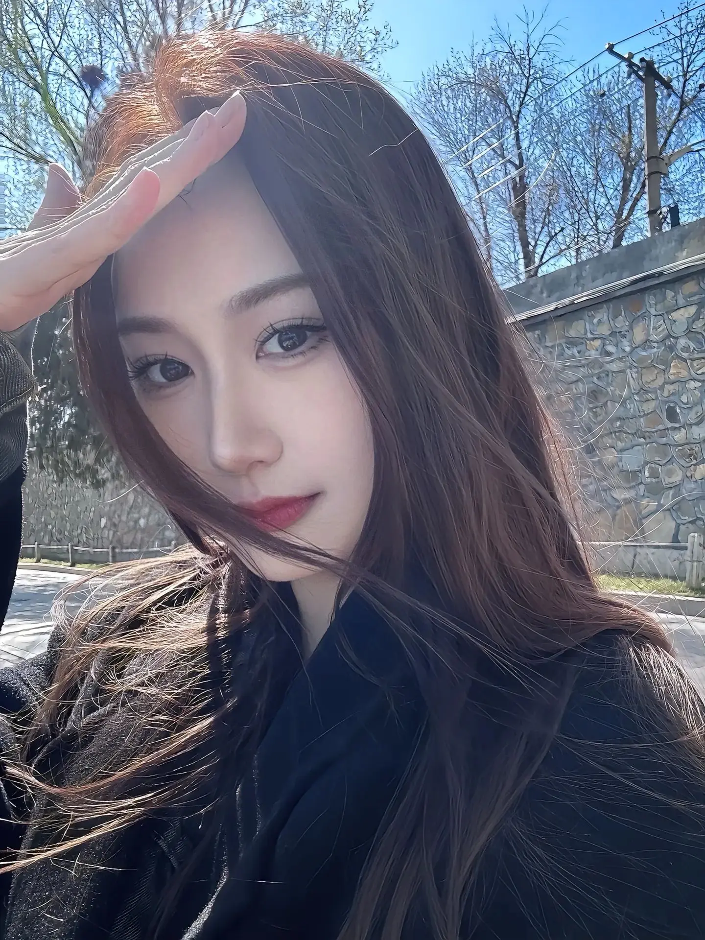 我想和那种被伤透了的男人谈恋爱，我要让他知道 人间值得，让他相信爱情
