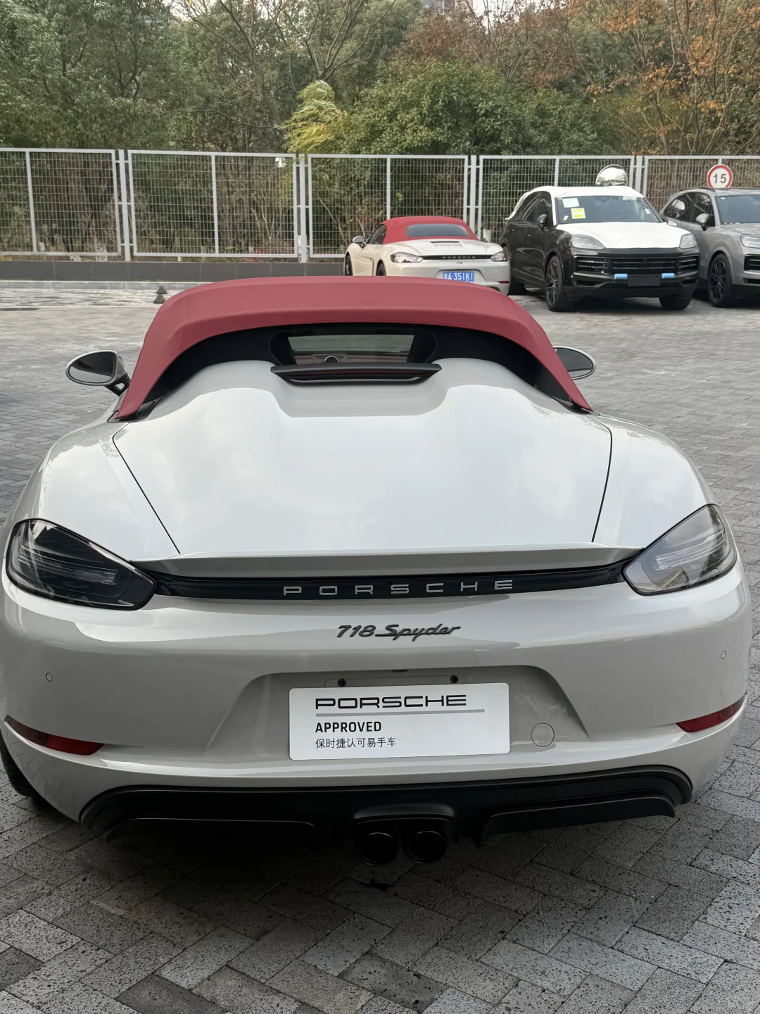 718 spyder 1700公里 。超新的爱