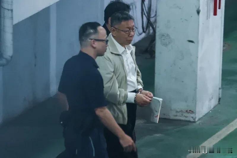 柯文哲羁押住多人房　今早餐吃银丝卷+奶茶

前台北市长柯文哲遭羁押禁见于台北看守