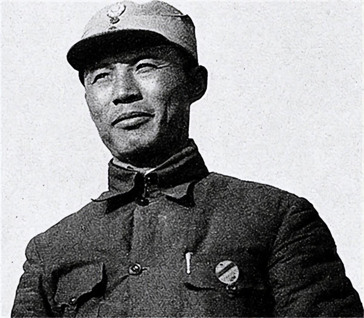 [微风]1942年，八路军27团陷入日军重围，吕正操审时度势：“暂时放弃突围。”