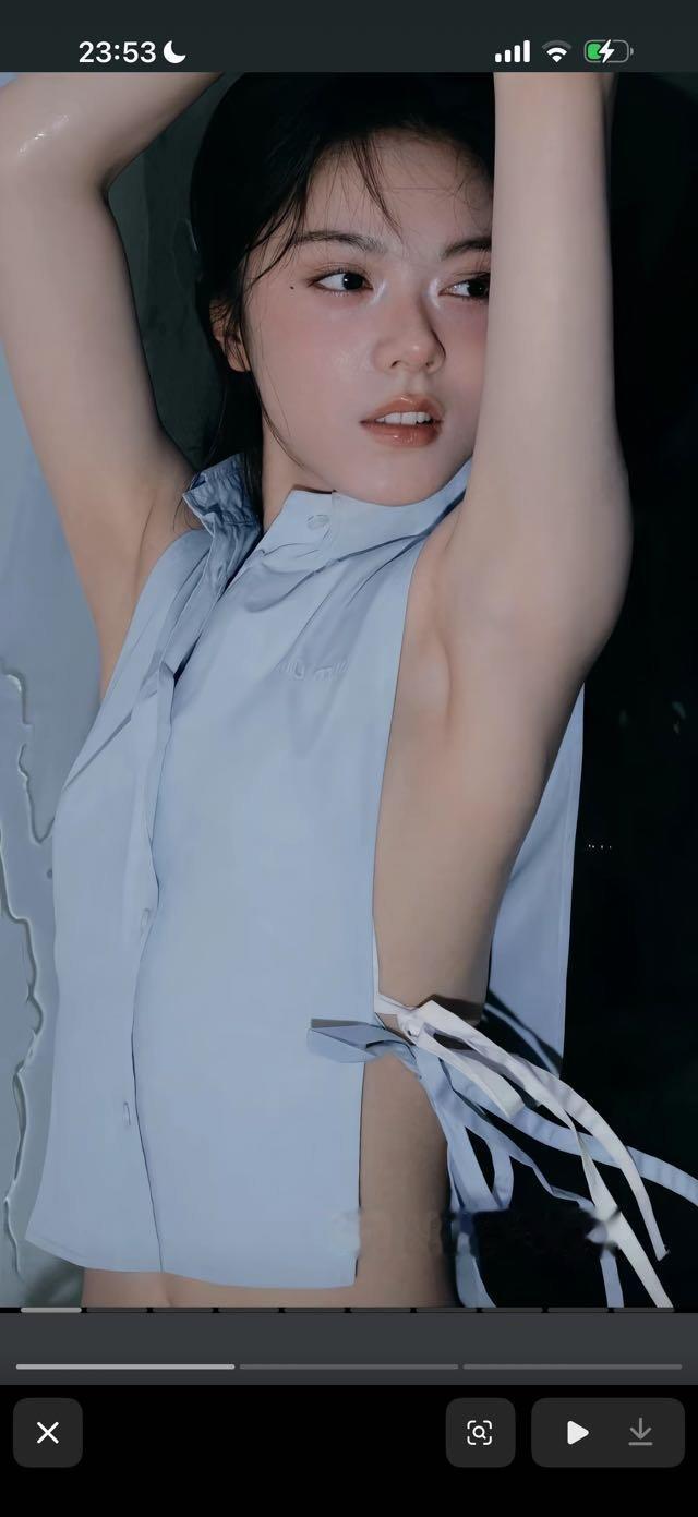 21904女孩你……… 