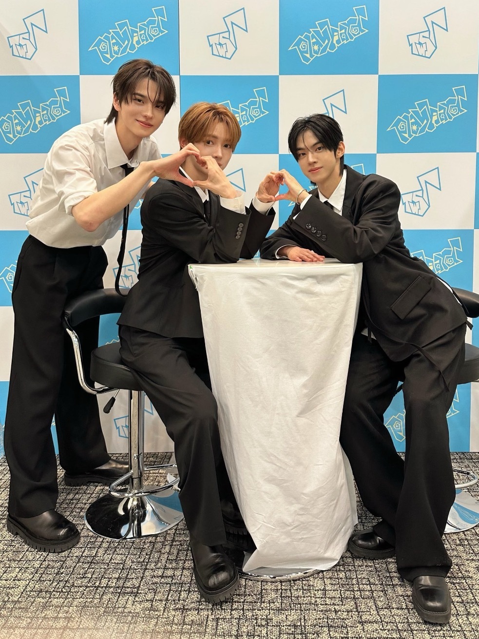 【雕勋/锐因/寻珍】换乘恋爱磕糖永动机！金道勋/韩振/申惟 