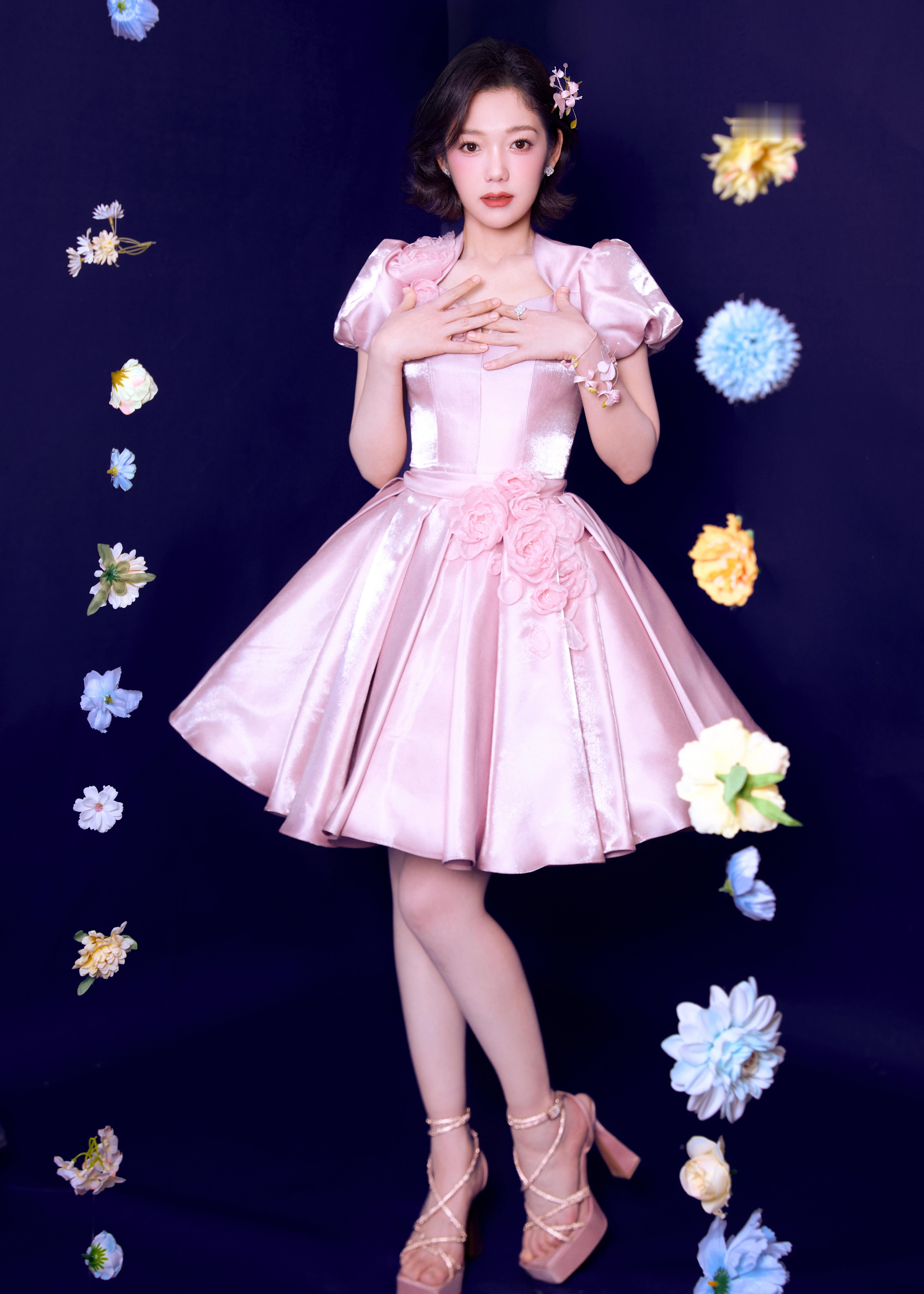 希林娜依高总台马年春晚