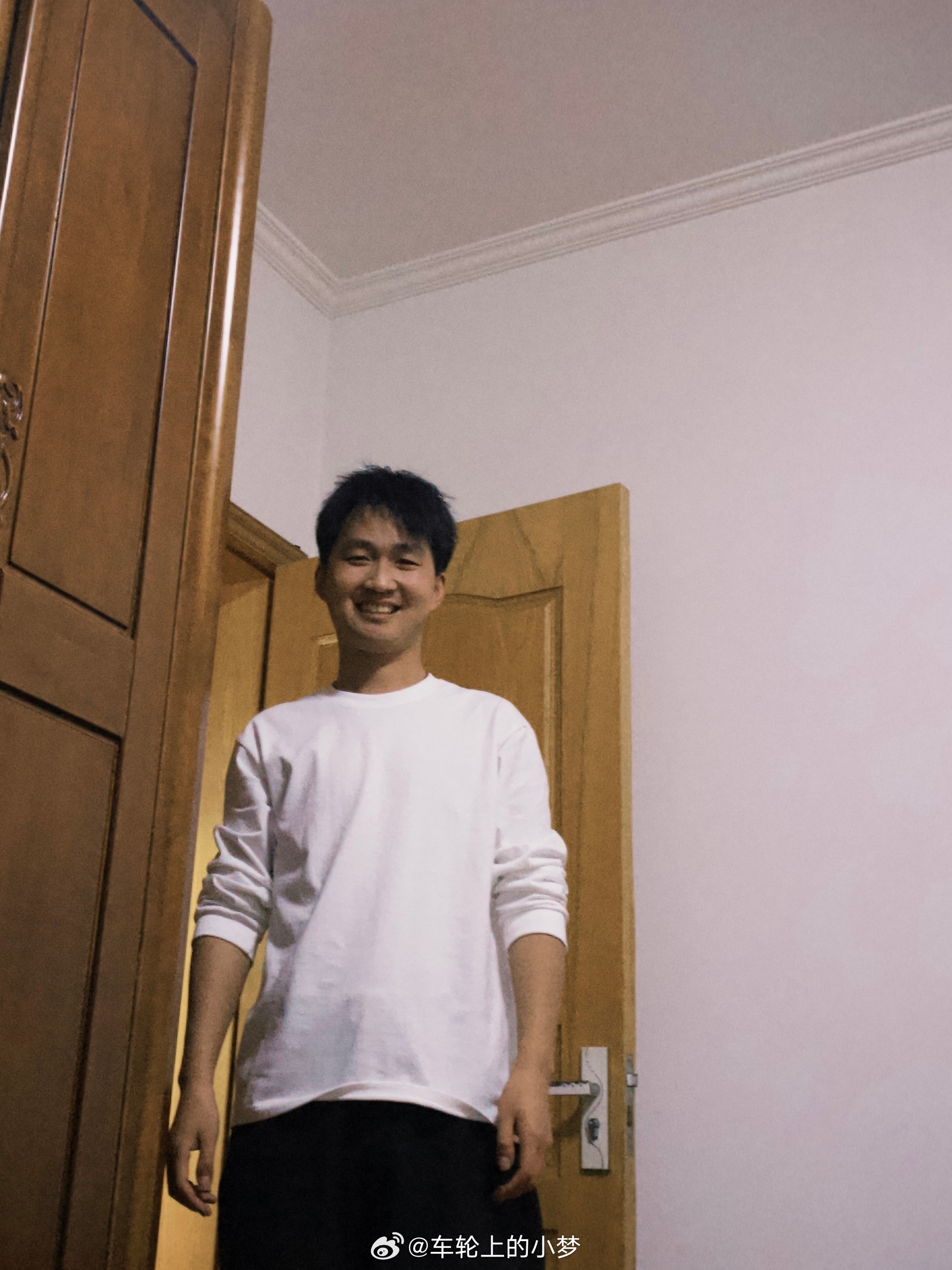 早呀家人们，醒了没？小梦已经准备粗发了小梦日常分享