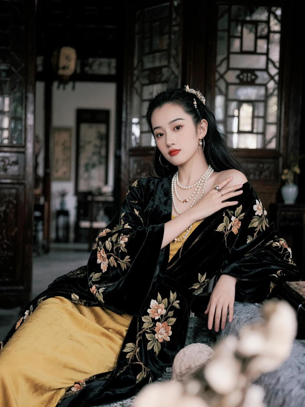 你这该死的温柔。抖音玩法合伙人计划 喜欢拍同款 上热门抖音小助手 @DOU+上热