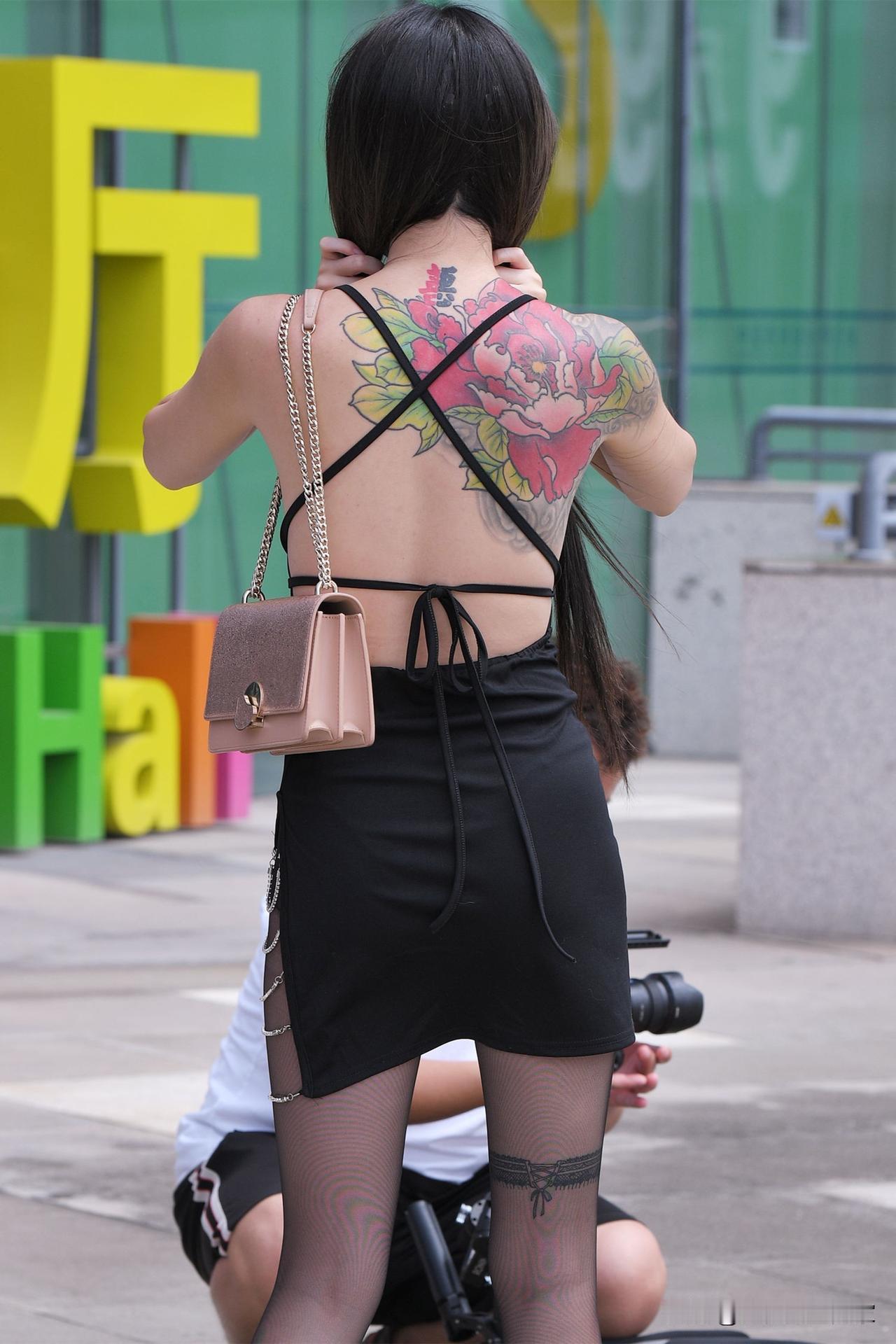 莫文蔚的阴天，孙燕姿的雨天，周