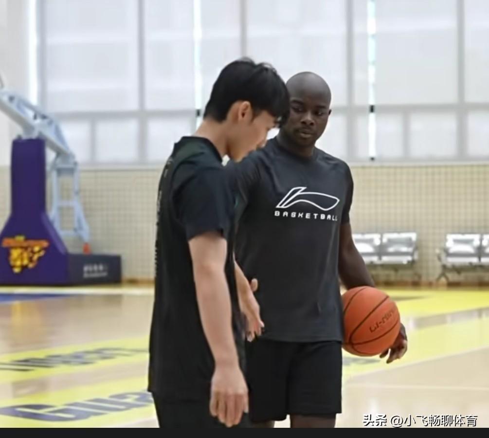 广东宏远刚刚发布重磅官方公告，面向全社会公开甄选 总经理，全球篮球生态总监，首席