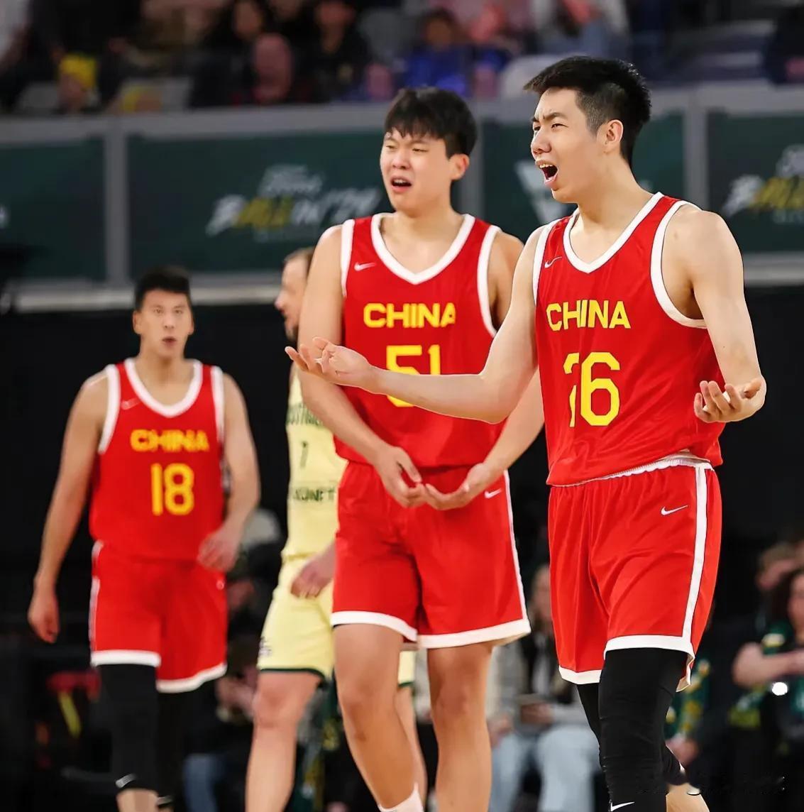 惨败31分！中国男篮62-93不敌黄蜂，看看数据谁应该来背锅？
杜润旺：0中0，