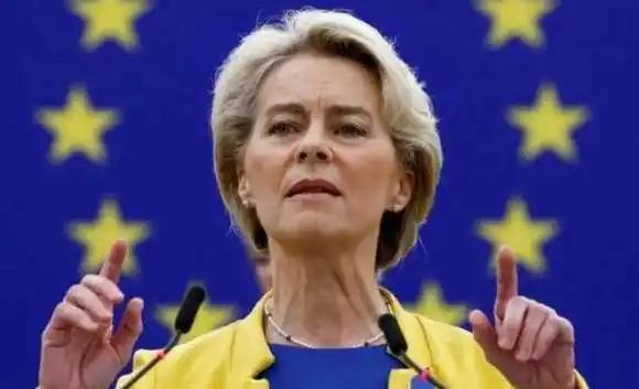 四年两场能源浩劫！
欧盟深陷依赖死循环，清洁能源转型能真正救命吗？
 
当地时间