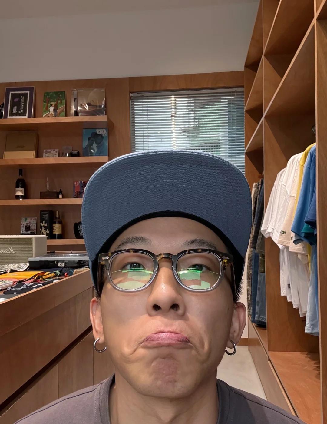 广东人的命是空调给的
隐隐觉得眼睛要闭上，以为是眼困了，原来是中暑了… 连续湿度