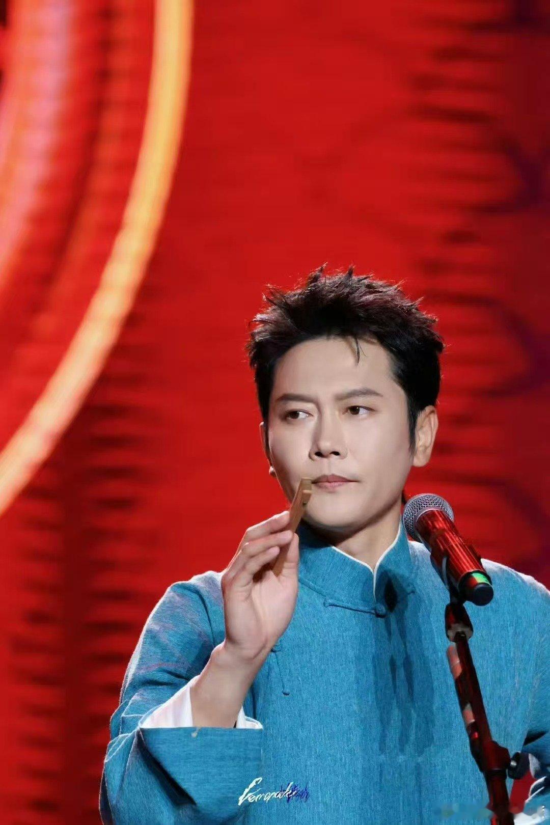 孟鹤堂加盟2026辽宁春晚辽宁春晚2026 年 2 月 15 日 19:30，孟