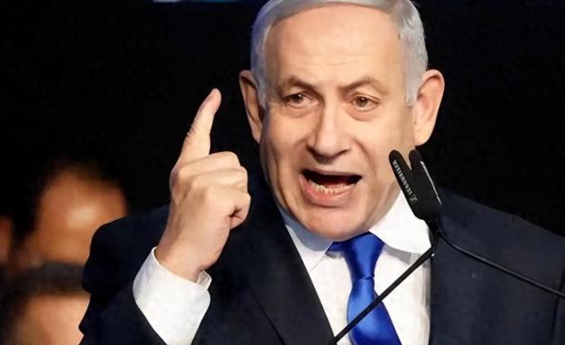 战争阴云压顶，以色列总理公开表态，眼下伊朗的局势充满变数，新一轮军事冲突随时可能