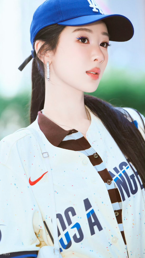 杨紫[超话]给杨紫的七夕星河情书   yz杨紫生命树yz杨紫白菊“成长的道路会有