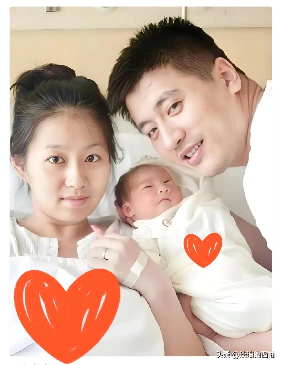 不得不说，张老师的身后遗憾，真不是一句天妒英才能带过的。
他走后，留下的是35岁