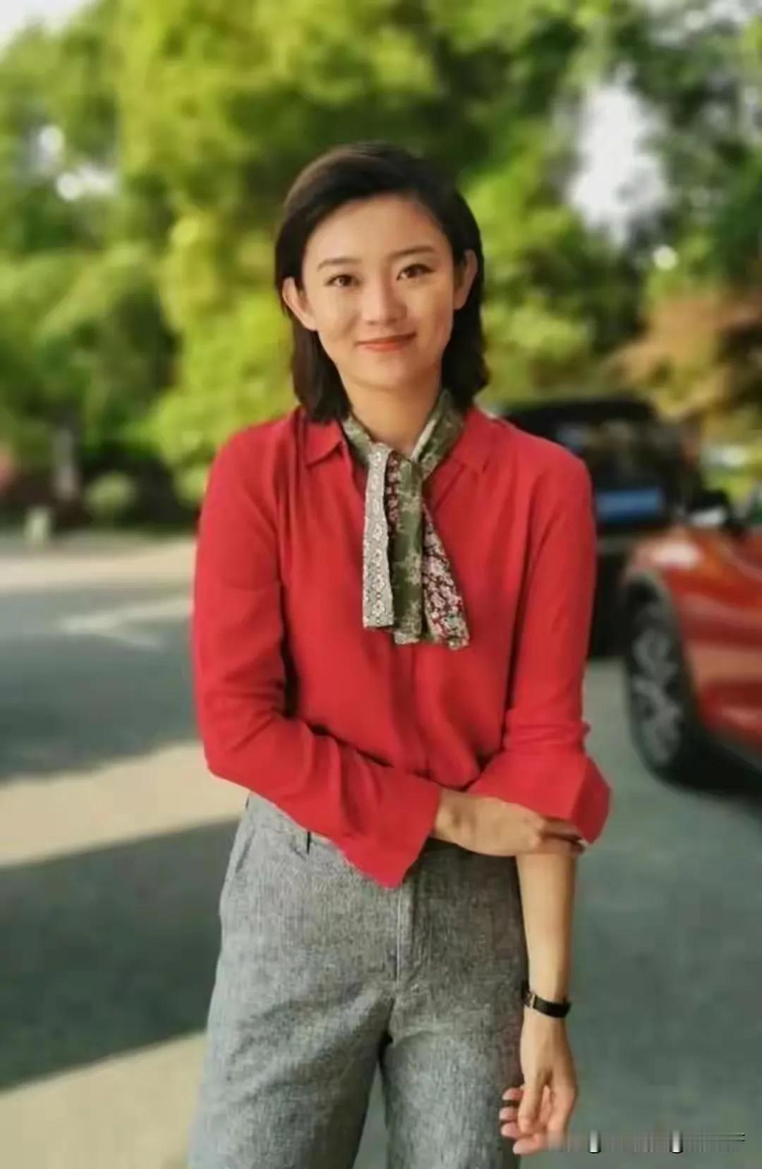 天天看到李七月…

我天天在晚上23点左右，在河北广电的78频道《CETV1》台