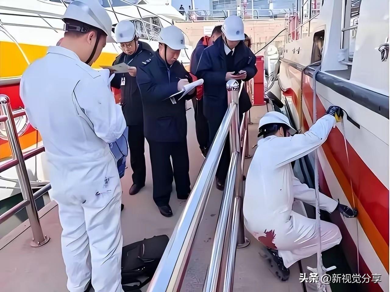 货轮纷纷撤掉巴拿马国旗，这下轮到美国不爽了，没想到中方出手这么狠！
 
可能很多